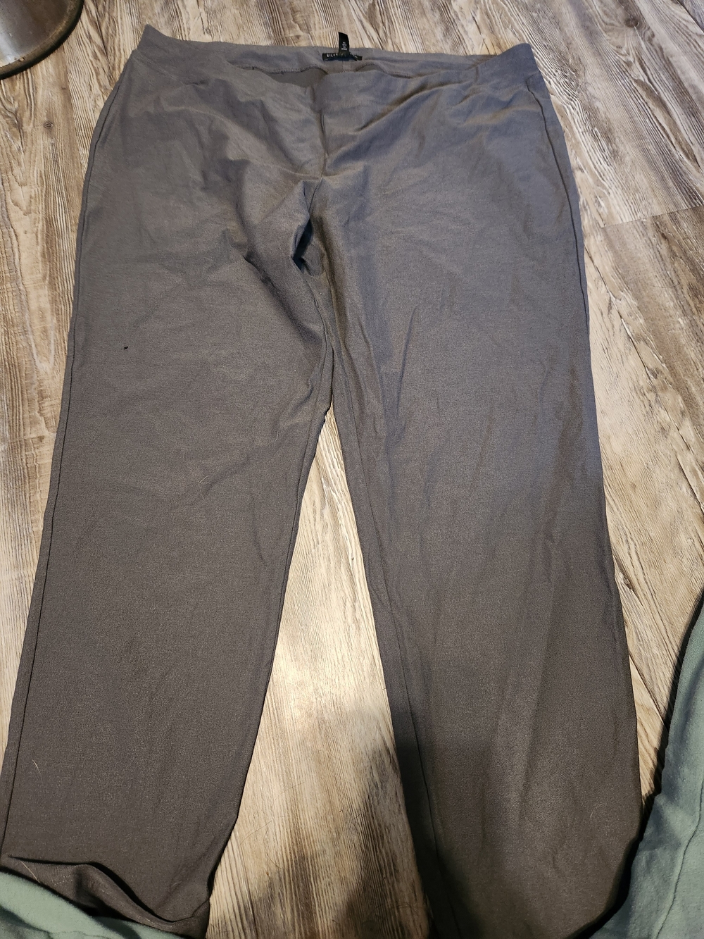 Eileen Fisher Women's Straight-Leg Trousers in Charcoal